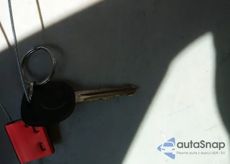 2006 Buick Lacrosse Cxl из США, поврежденный, VIN 2G4WD582X61215783